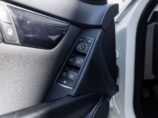 Mercedes-Benz C 180 2.1 88kW