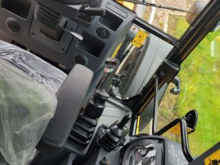 Mecalac TLB990 STAGE V 3.6 82kW