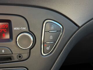 Opel Corsa E 1.4 66kW