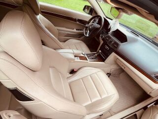 Mercedes-Benz E 220 2.1 125kW