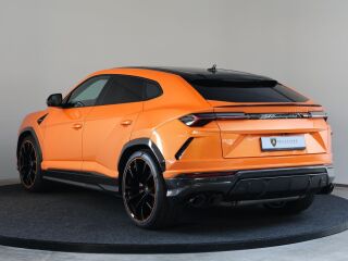 Lamborghini Urus PEARL CAPSULE 478kW