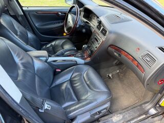 Volvo XC70 2.4 D5 136kW