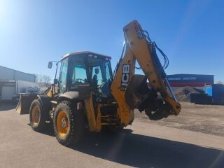 JCB 4CX