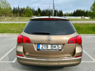 Opel Astra 1.4 103кВ