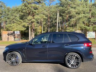 BMW X5 M50 4.4 390kW
