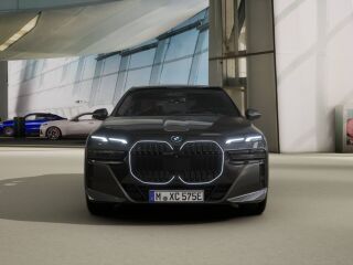 BMW 750 e xDrive PHEV 3.0 360kW