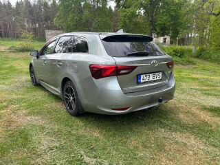 Toyota Avensis Active plus touring sports 1.8 108kW