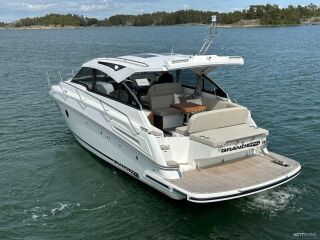 Grandezza 34 OC Premium 516.0 Volvo Penta D6 440 DPI D6-440 DPI Joystick System 385kW