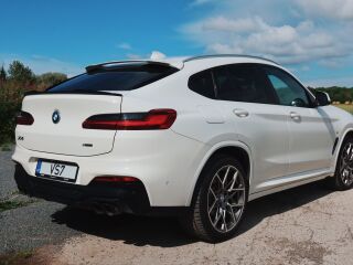 BMW X4 2.0 140kW