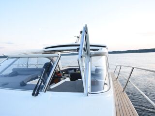 Marex 360 CABRIOLET CRUISER 2 x Bravo3 Mercury Diesel SD 2x270hp + Joystick Axius premium