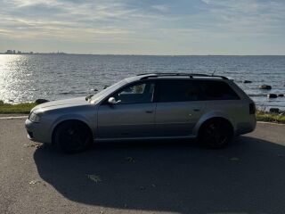 Audi RS 6 Avant 4.2 V8 40V Biturbo 331kW