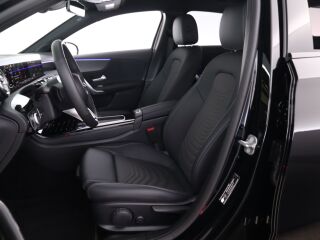 Mercedes-Benz A 180 Progressive R4 100kW