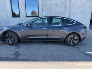 Tesla Model 3 Long Range AWD 153kW