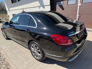 Mercedes-Benz C 200 Bluetec 100kW