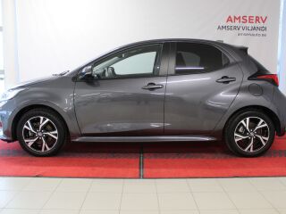 Toyota Yaris Active Plus Hybrid 1.5 68кВ