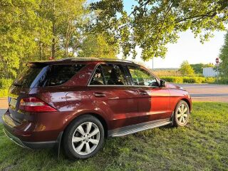 Mercedes-Benz ML 350 3.5 V6 225kW