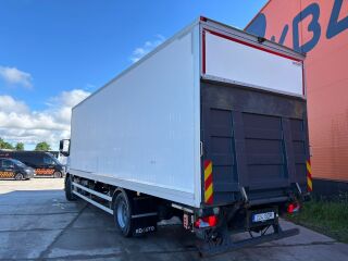 Mercedes-Benz Axor 1824 4x2 175кВ