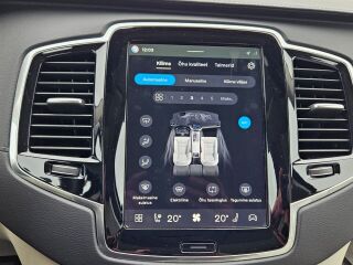 Volvo XC90 AWD Plus Dark B5 Google Mild Hybrid MY23 2.0 173kW