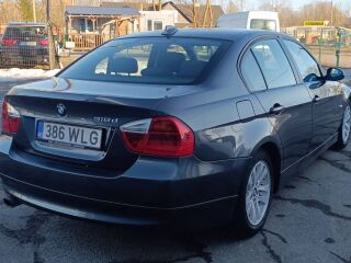 BMW 318 2.0 105kW