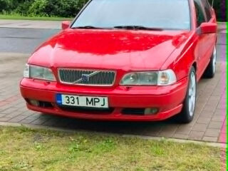 Volvo S70 2.5 103kW