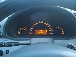 Mercedes-Benz C 240 2.6 125kW
