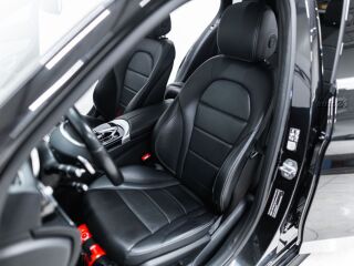 Mercedes-Benz C 350 e AMG Line 2.0 R4 205kW