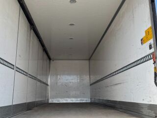 Mercedes-Benz Actros 1833 4x2 EURO 6 + SIDE OPENING 240kW