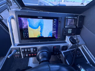Anytec 868 CAB 2 x 350 Verado 2 x 350 Mercury Verado Joystick Piloting 261kW