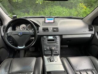Volvo XC90 Summum 2.4 147кВ