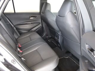 Toyota Corolla Luxury Hybrid 1.8 1.8  72kW  FWD 72kW