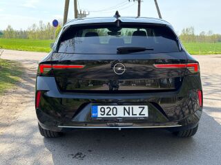 Opel Astra Innovation Plus 5D 1.2 96kW