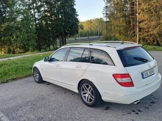 Mercedes-Benz C 220 2.1 r4 125kW