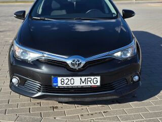 Toyota Auris Touring Sports 1.6 1ZR 97kW