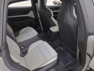 Porsche Taycan 4S 420kW