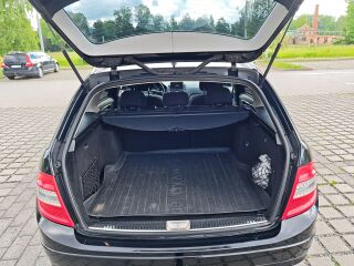 Mercedes-Benz C 220 2.1 125kW