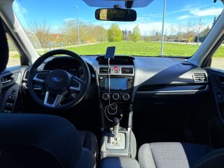 Subaru Forester 2.0 110kW