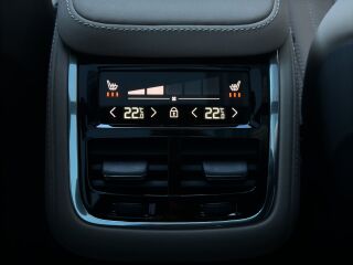 Volvo XC90 T8 2.0 335kW