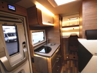 WEINSBERG CaraCompact 600 MEG Edition PEPPER 2.2 103kW