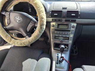 Toyota Avensis 2.0 108kW