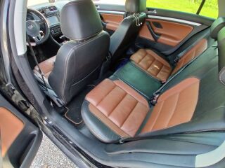 Volkswagen Golf Exclusive 2.0 103kW