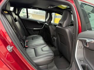 Volvo V60 Summum Facelift AWD 2.4 D6 158кВ