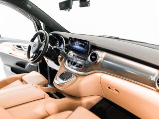 Mercedes-Benz V 300 4MATIC AMG AIRMATIC VIP PACKAGE 2.0 174kW