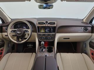 Bentley Azure V8 404kW 4.0 V8 V8 404kw 8-k 404kW