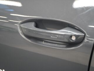 Volkswagen Tiguan Elegance 4Motion 2.0 150кВ