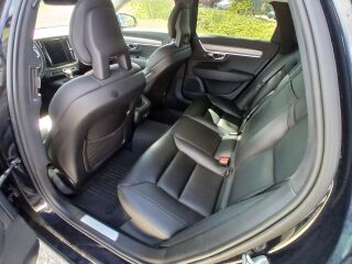 Volvo V90 MOMENTUM 2.0 TDi 140kW