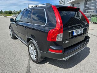 Volvo XC90 R Design 2.4 136кВ