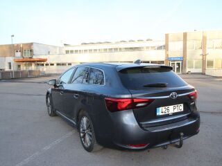 Toyota Avensis Sport 2.0 105kW