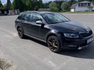 Skoda Octavia Scout 2.0 135kW