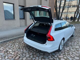 Volvo V90 Inscription 2.0 140kW