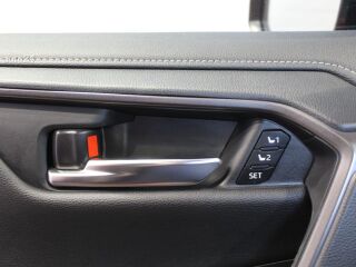 Toyota RAV4 Plug-in Hybrid GR Sport AWD 2.5 136кВ